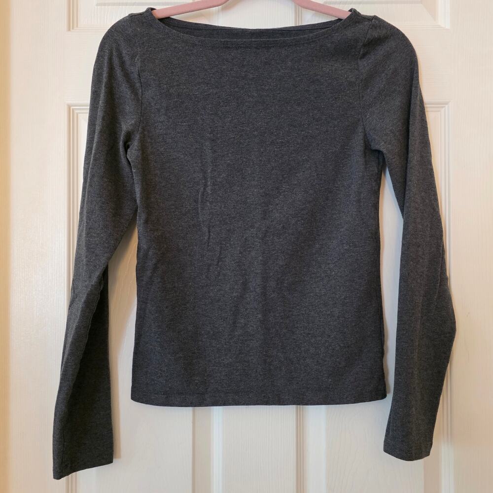 Gap Gray Scoop Neck Long-sleeved Shirt Women's Size Small